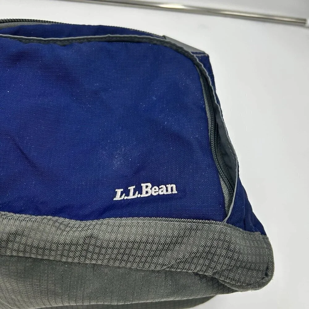 LL Bean Small Gym Travel Double Handle Bag with Built-in Cooler Blue Softshell